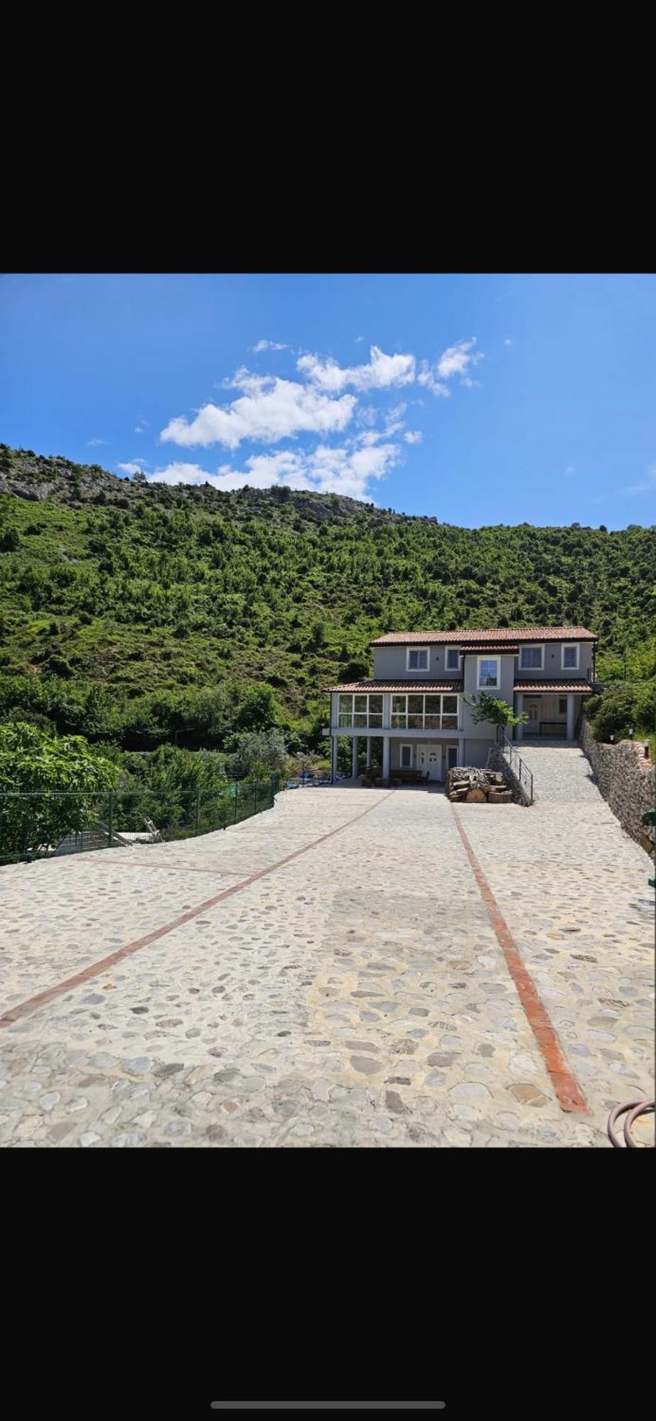 Qyteza Guest House & Camping Szkodra Zewnętrze zdjęcie